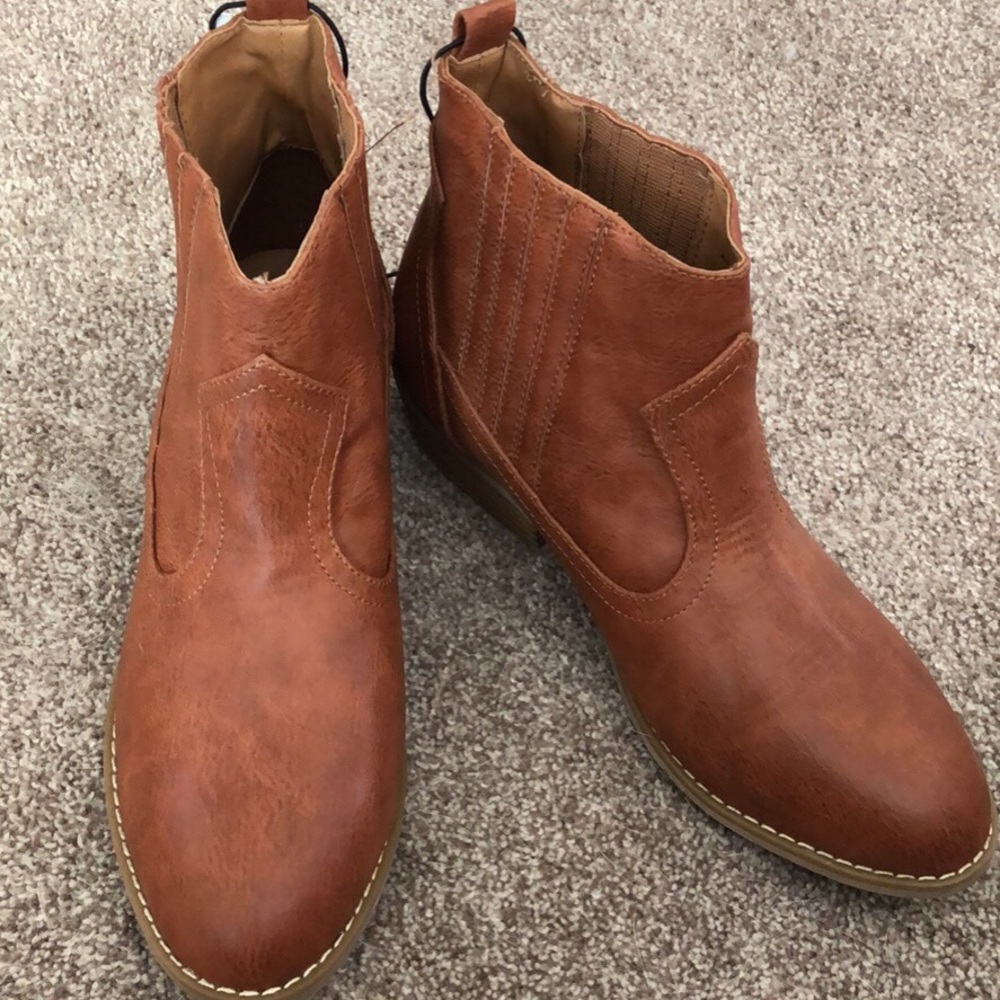 Fashion boots